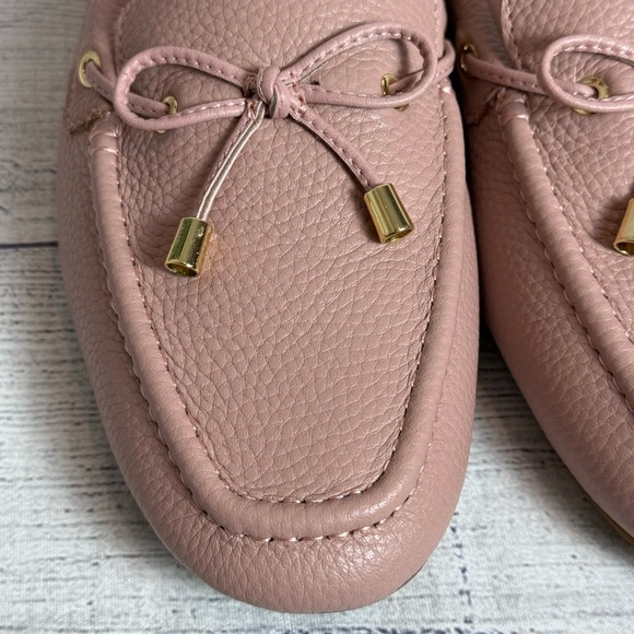Talbots blush pink Leather Loafers / size 8M - Picture 6 of 11